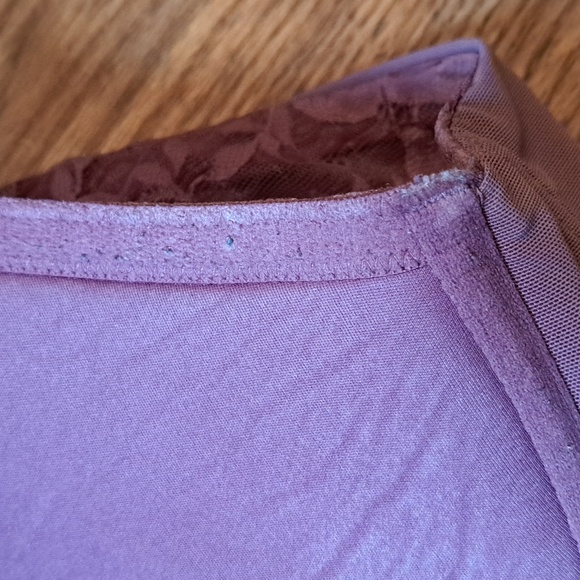 TORRID BRA DARK PINK OR MAGENTA SIZE 42DDD - Picture 7 of 8